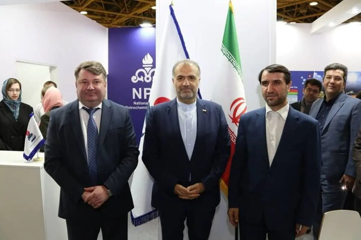 بازدید سفیر ایران و معاون وزیر نفت از نمایشگاه نفت و گاز روسیه