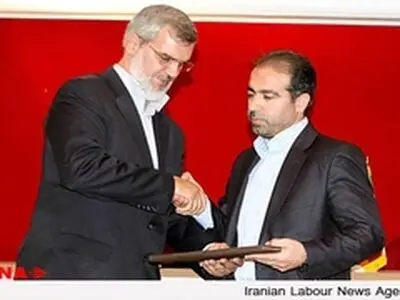 زارع: رویانیان بیش از حد به اطرافیانش اعتماد کرد