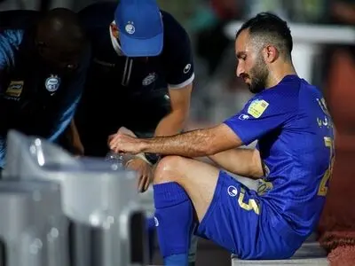 نظر پزشک استقلال درباره پارگی رباط شجاعیان