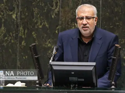 تولید فرآورده‌های نفتی در دولت مردمی با استانداردهای یورو ۴ و ۵ انجام شد