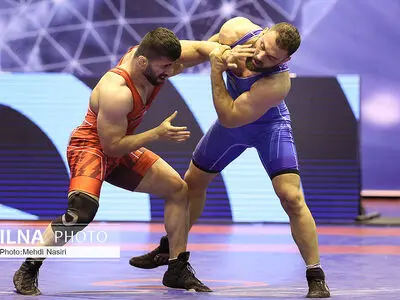 ویدئو/ رقابت های دور برگشت بیستمین دوره لیگ برتر کشتی فرنگی 