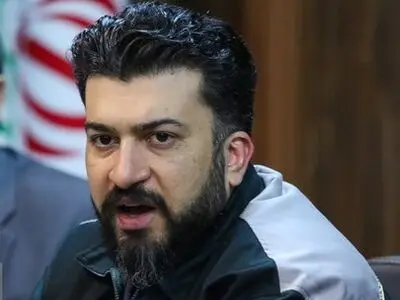 هنوز موتورهای جنگ جهانی دوم در کشور تولید می‌شود/ ممانعت رانت موجود در حوزه صنعت خودرو و موتورسیکلت از تغییر نسل