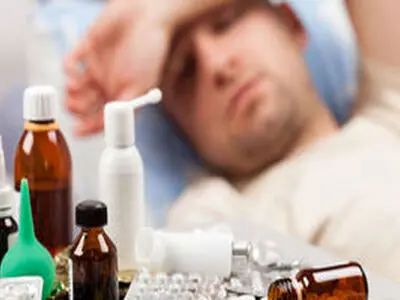 بیماری آنفولانزا را بیشتر بشناسیم/ واکسن آنفولانزا به چه افرادی توصیه میشود؟ 