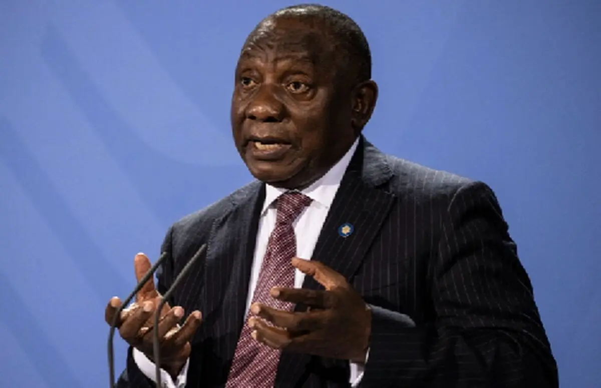 South African president calls for lifting of Omicron travel bans