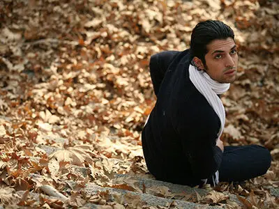 دست اشکان خطیبی روی صحنه «هامون بازها» شکست