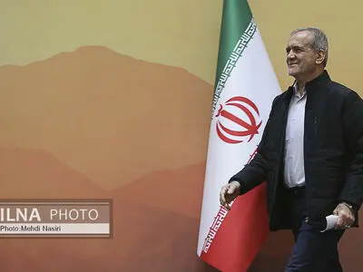 رئیس جمهور وارد فرودگاه اهواز شد
