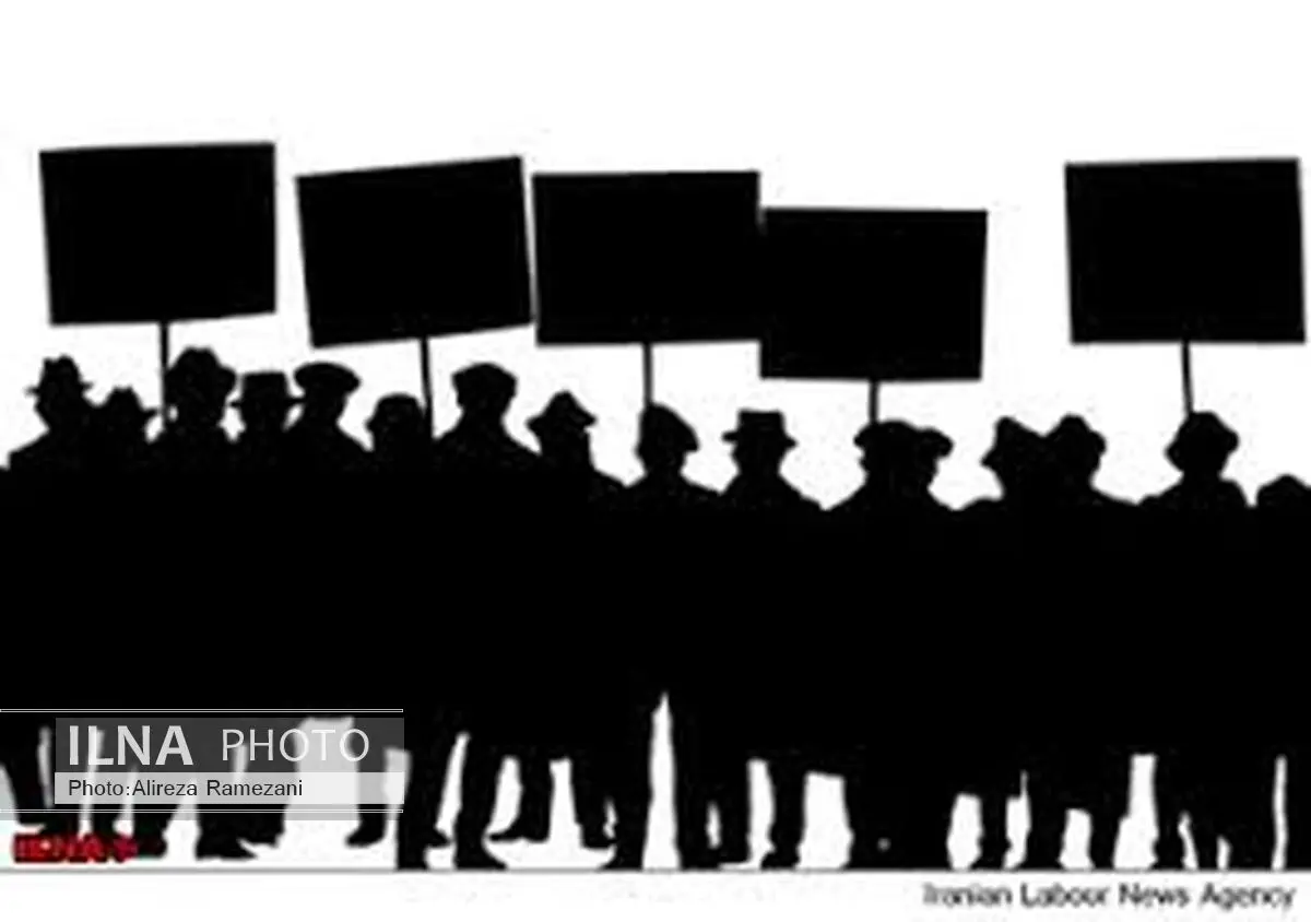 انتظار کارگران کرمانیت برای دریافت معوقات مزدی