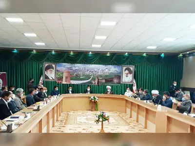 مشکلات کشور نتیجه ضعف شدید مدیریتی است، ربطی به تحریم‌ها ندارد/ انتقاد فرماندار از شورای شهر 
