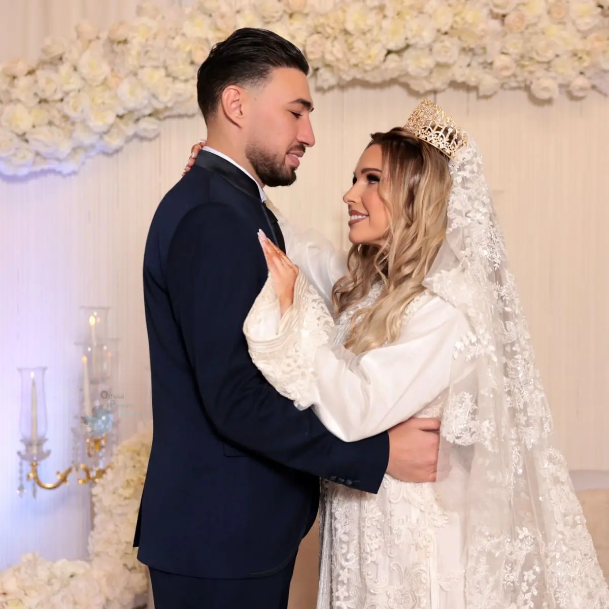 ستاره مراکشی استقلال در مادرید داماد شد (عکس)