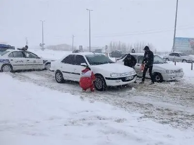 جاده سبزوار-بردسکن به دلیل بارش برف مسدود شد