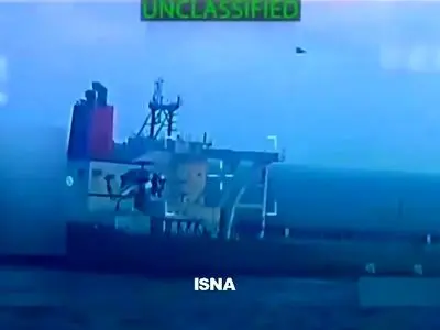 ادعای دادستان کل آمریکا: نفتکش توقیف‌شده در سواحل ونزوئلا «برای انتقال نفت تحریم‌شده از ونزوئلا و ایران» استفاده می‌شد + فیلم