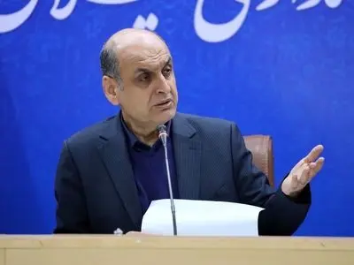 بانک‌ها موانع تولید و اشتغال را تسهیل کنند