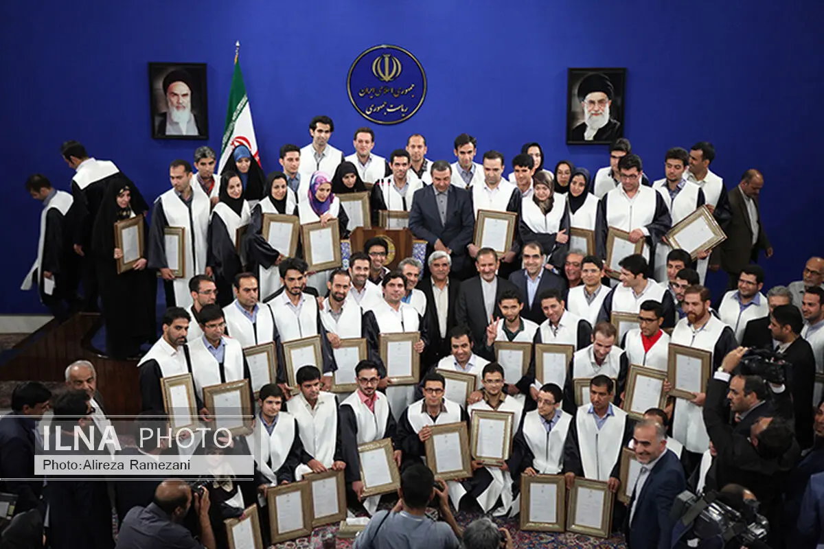 مراسم تقدیر از دانشجویان نمونه ۳۰ تیر برگزار می‌شود