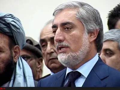 Abdullah Abdullah arrives in Iran with some of cabinet ministers