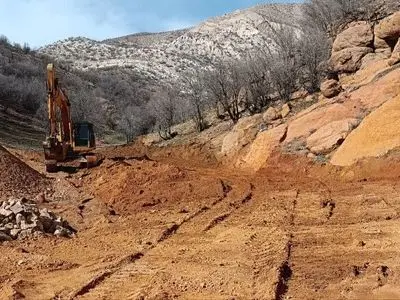 عملیات میدانی در تنگ بستانک/ ۳ مورد تصرف اراضی ملی در مرودشت متوقف شد