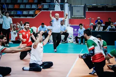 نهمین تاج جهان بر سر والیبال نشسته ایران