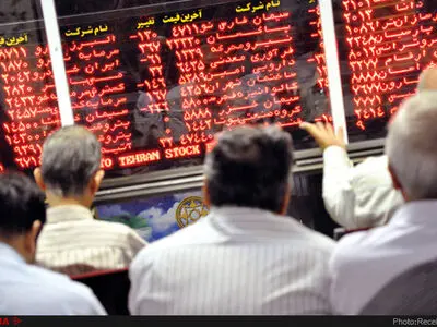 إزدهار البورصة الإیرانیة رغم الحظر الأمیرکی ووباء کورونا
