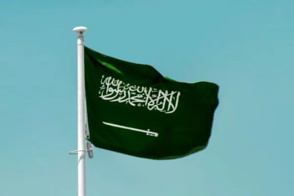 اعلام آمادگی عربستان برای کمک به ایران در پی حادثه انفجار بندر شهید رجایی