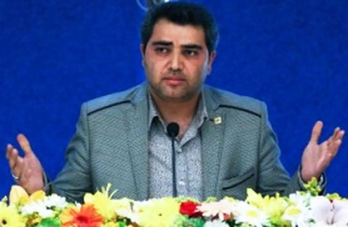 بحث کوچک کردن تئاتر استان‌ها درمیان نیست/دوستان صرفاً براساس شنیده‌­ها نگران شده‌اند