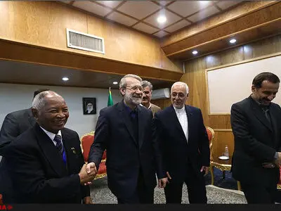 مساله فلسطین با برگزاری رفراندوم حل می‌شود