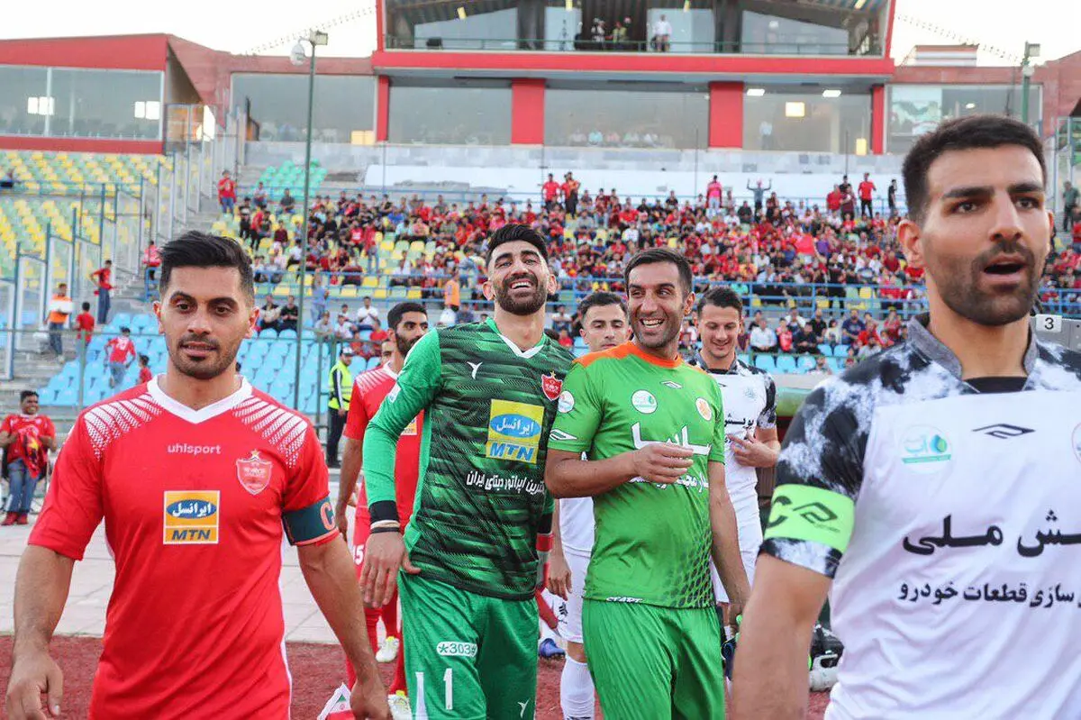 فلاح‌زاده: قبول ندارم پرسپولیس ضعیف شده است/ هدفم رسیدن به تیم ملی است