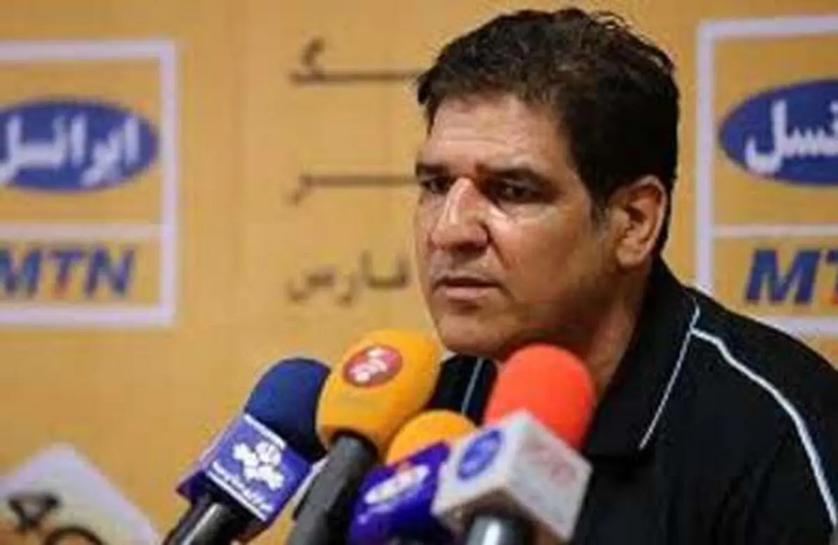 مهاجری: فوتبال ادامه دارد