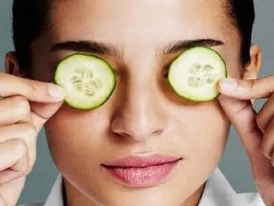 تررفندهای ساده برای از بین بردن پف چشم