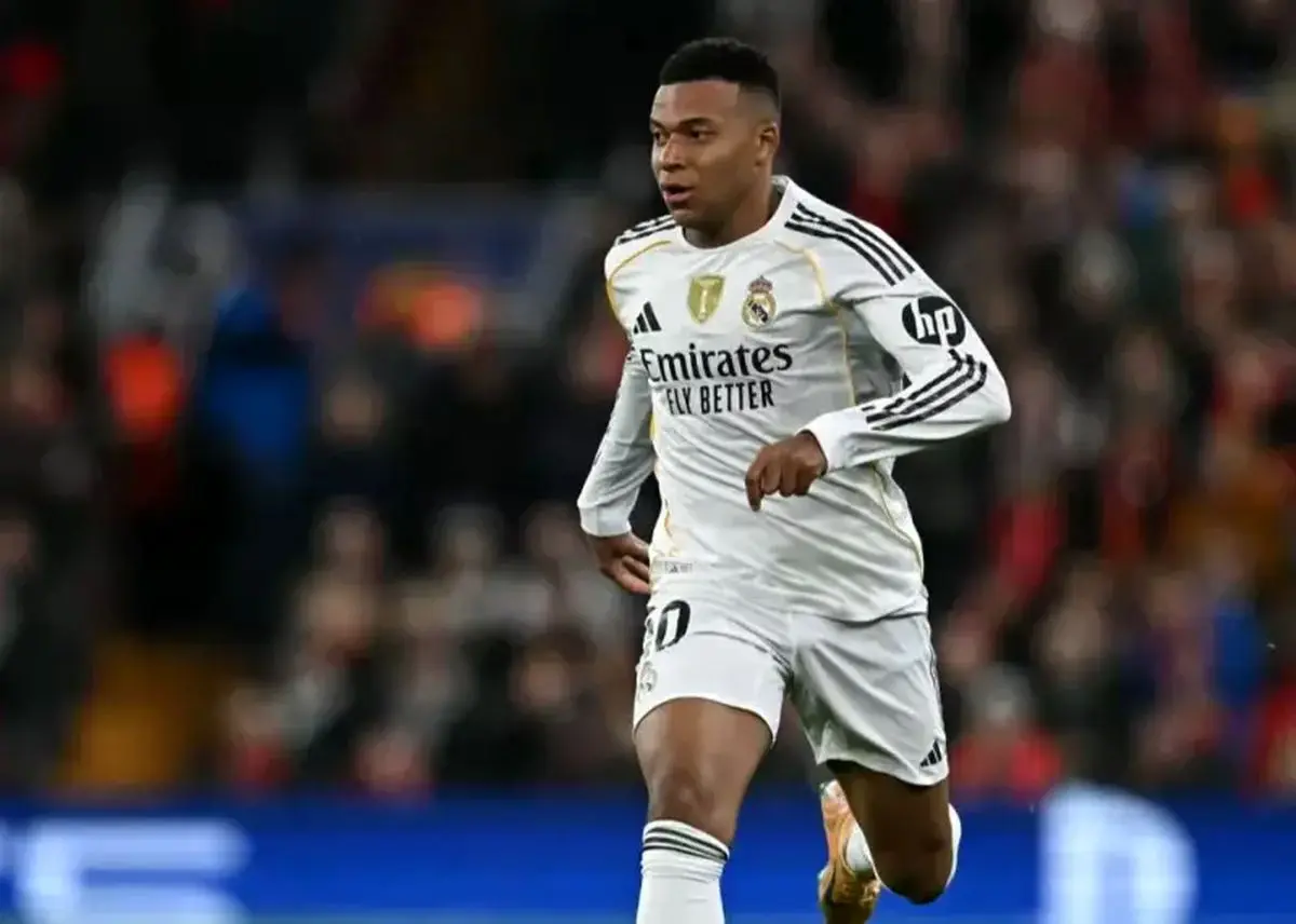 امباپه مصدوم است یا با مربی جدید رئال مشکل دارد؟