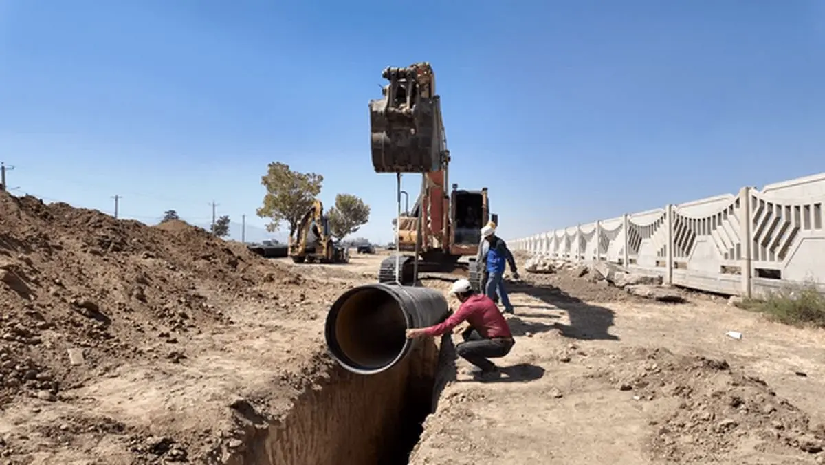 بهره‌برداری و کلنگ‌زنی ۳۵ پروژه آب و فاضلاب در همدان