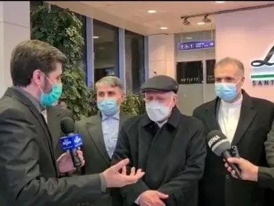 Iran's oil minister arrives in Moscow