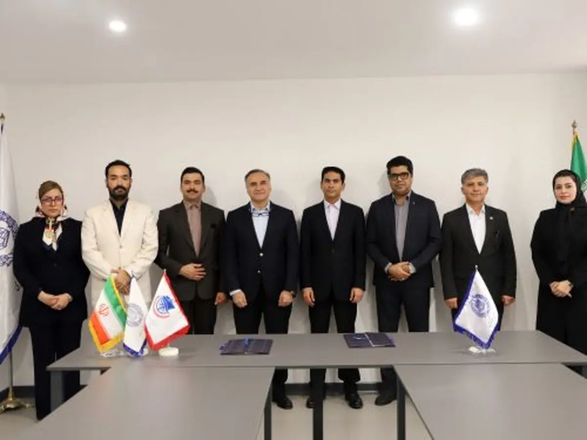 تفاهمنامه انجمن کشتیرانی و کانون وکلای هرمزگان درخصوص حمایت حقوقی از آسیبدیدگان حادثه بندر شهید رجایی