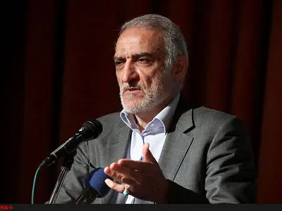 در برنامه‌ریزی‌های آموزشی نیاز به تجدیدنظر داریم