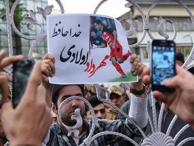 منزل مرحوم مهرداد اولادی پلمپ شد