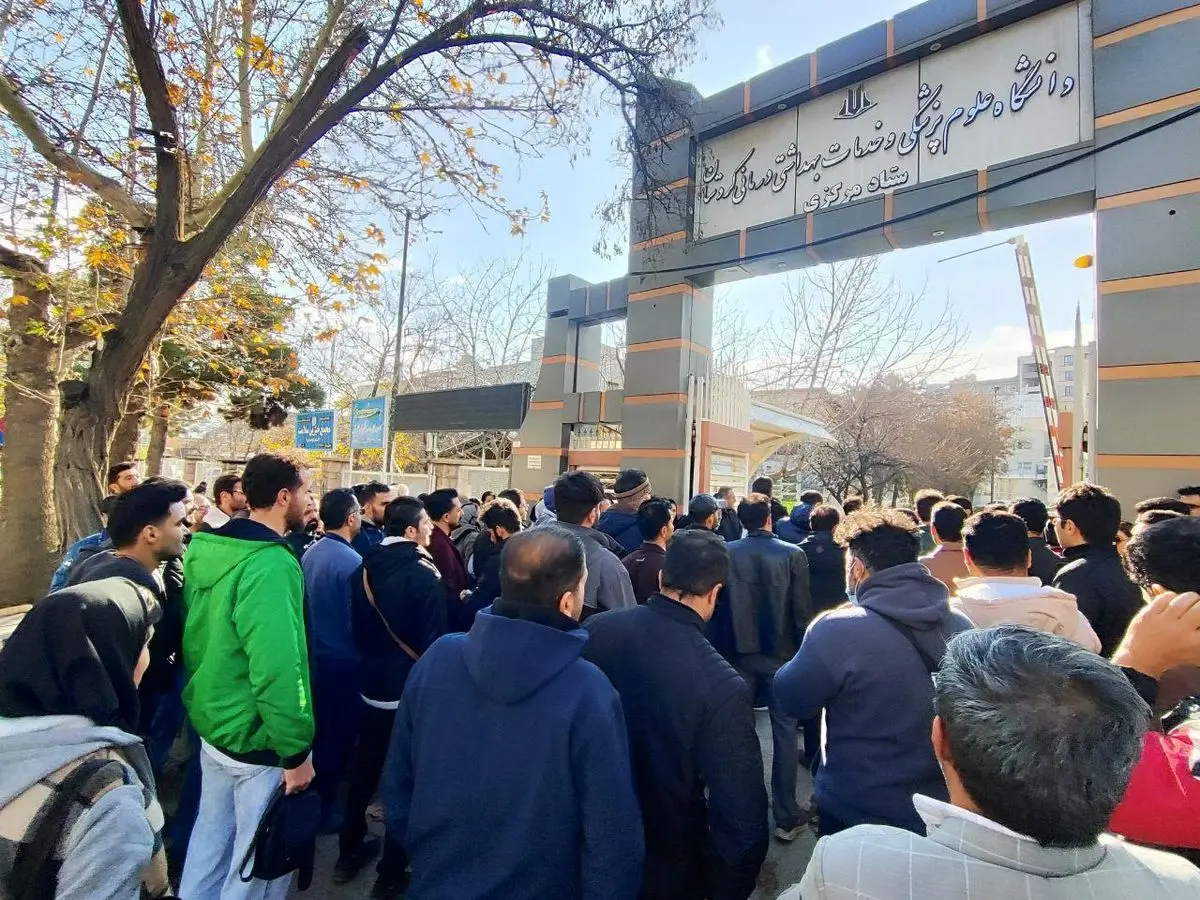 اعتراض پرستاران سنندج به معوقات ۶ ماهه/ تعرفه‌گذاری همچنان محل مناقشه است