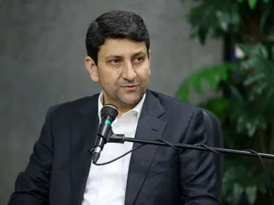 توسعه زیرساخت‌های ارتباطی از مبانی اقتدار کشور است