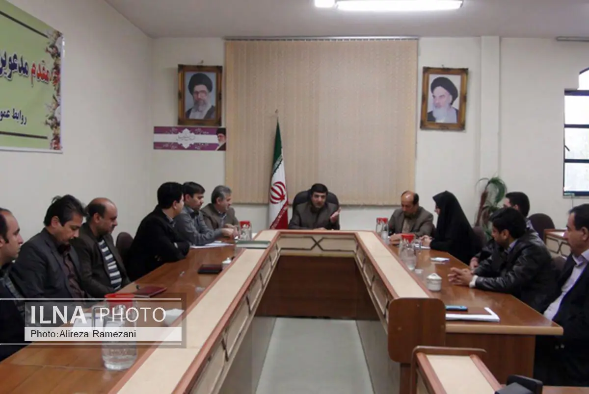 طرح سفیر سلامت در 17 آموزشگاه شهرستان هرسین تشکیل شده است