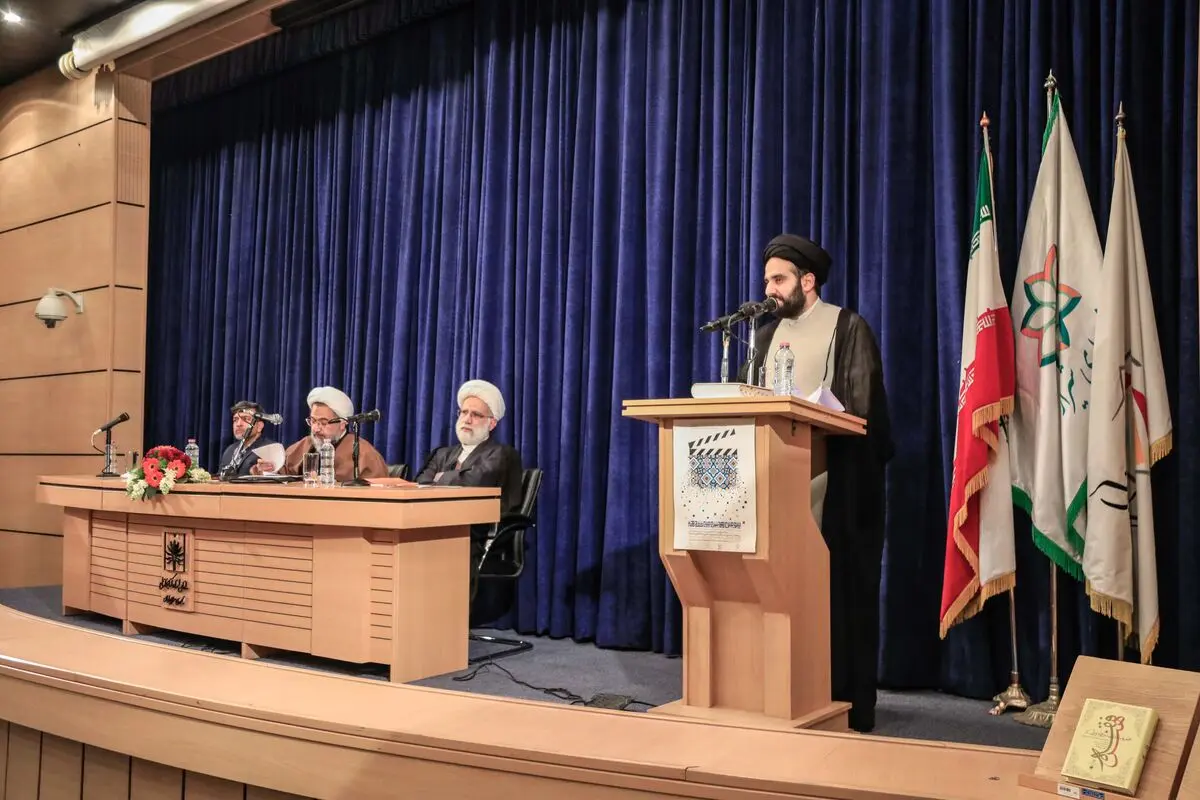 نباید به قدرت فرهنگی کشور با ابزار سیاسی نگاه کرد/ ملتی که سینما نداشته باشد محکوم به حاشیه‌نشینی است/ انتقاد از توقیف فیلم «رستاخیز» 