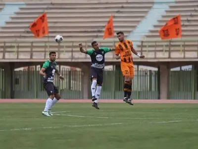ویدیو: گل اول مس کرمان مقابل ملوان توسط مهرداد آوخ