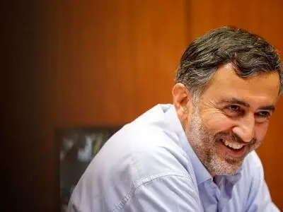 نباید روی اصل و شکل مذاکره حساسیت منفی داشت