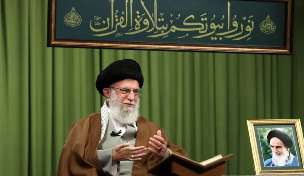 قائد الثورة: الصمود أمام العدو من الأوامر القرآنیة