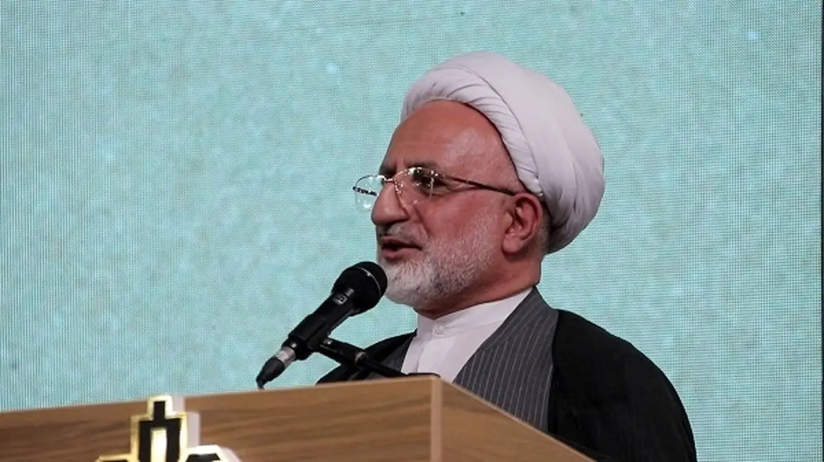 تجلیل مشاور وزیر اقتصاد از بانک کشاورزی بهعنوان دستگاه برتر در ترویج فرهنگ ایثار و شهادت در بزرگداشت حماسه خرمشهر
