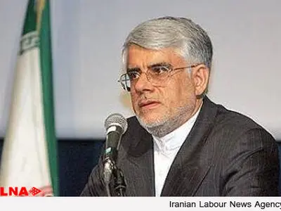 محمدرضا عارف: بدترین آفتِ رسانه‌های ما؛ خودسانسوری‌ست