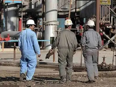 کارگران پایانه‌ها و مخازن پتروشیمی بندر امام: مشکلات‌مان حل نشد