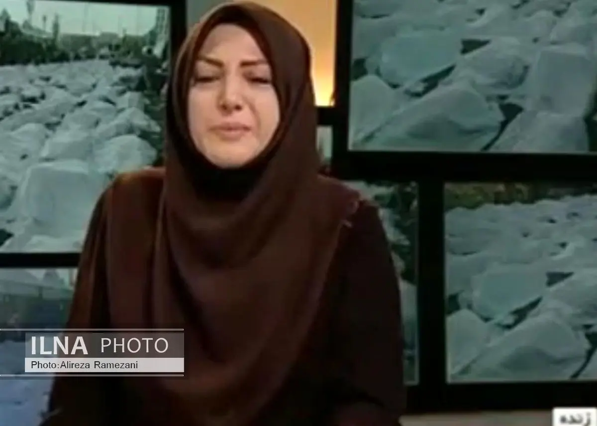 عکس/ گریه مجری شبکه خبر هنگام اعلام تعداد کشته‌شدگان منا