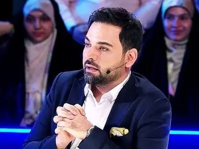 بازگشت احسان علیخانی به تلویزیون با فصل سوم «عصر جدید»/ پخش از ۲۷ اسفند