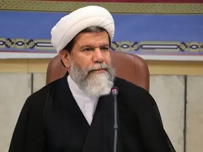 رسالت حوزه علمیه فراتر از آموزش و تدریس است