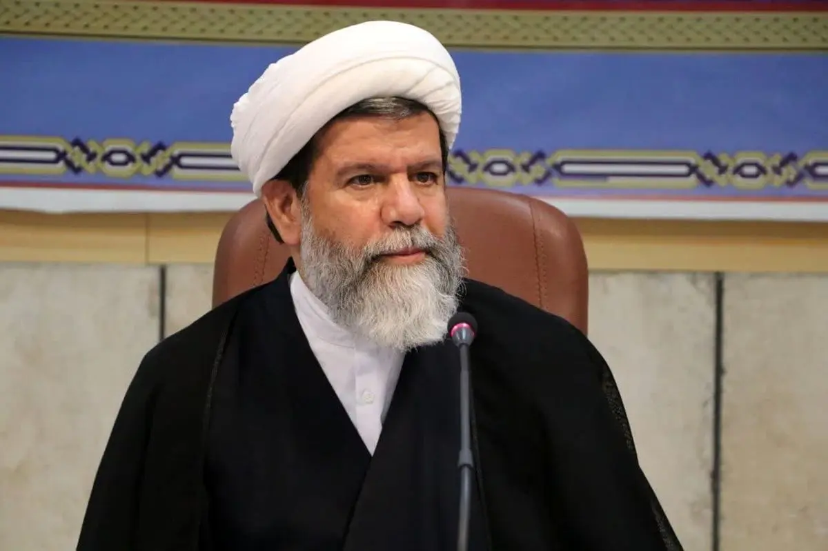 رسالت حوزه علمیه فراتر از آموزش و تدریس است