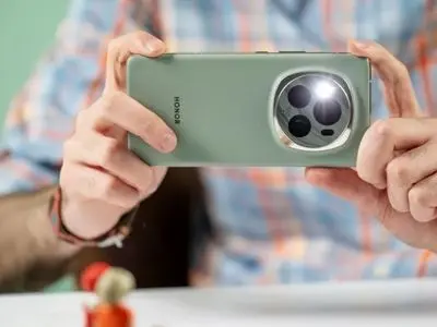 آنر تاریخ معرفی گوشی پرچم‌دار مجیک ۷ و سیستم‌عامل MagicOS 9.0 را اعلام کرد