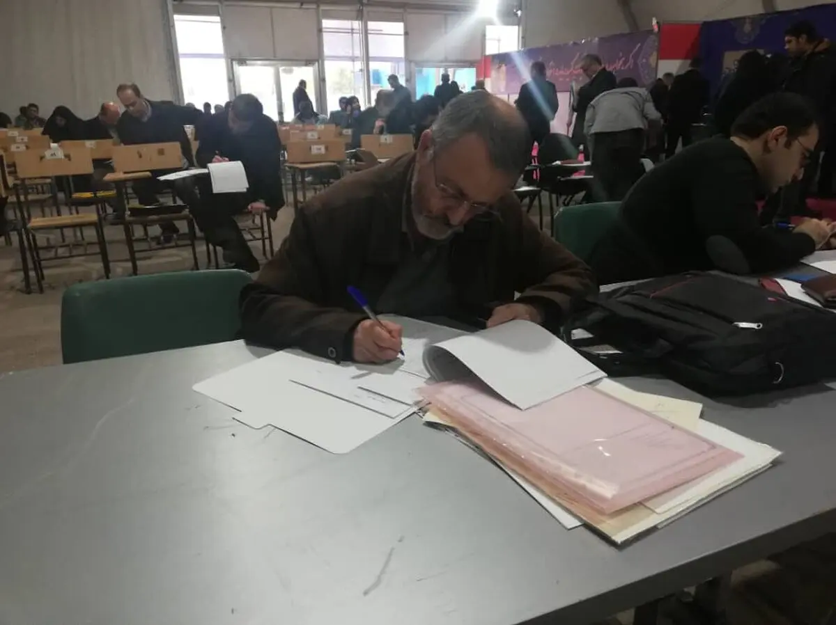 مسعود زریبافان در انتخابات مجلس یازدهم ثبت‌نام کرد