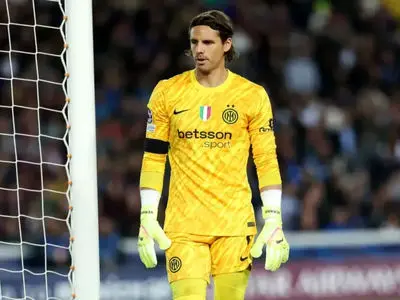 ویدئو: واکنش محشر زومر روی شوت کیمیش